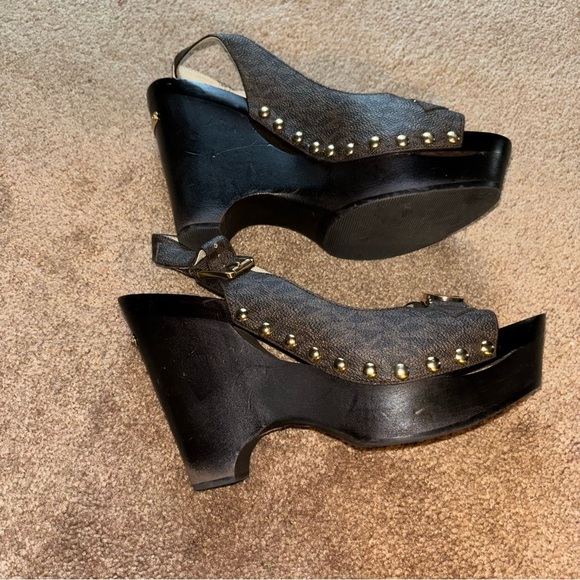 Michael Kors Signature Wedge Open Toe Slingback Heels Size 9.5 - Picture 1 of 14
